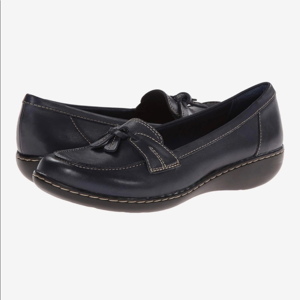 Clarks Ashland Bubble Loafer - 8W (Navy)